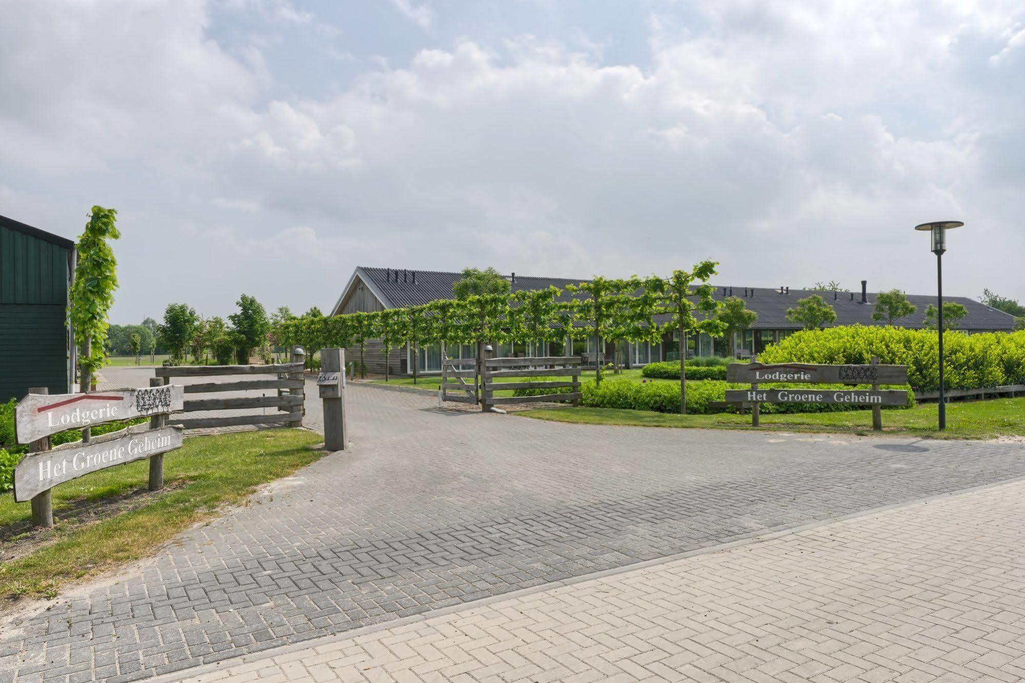 Lodgerie Het Groene Geheim อัลเมียเรอ ภายนอก รูปภาพ
